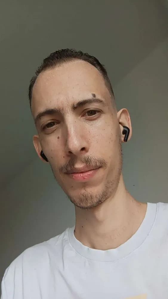 Profil de Billy, 36 ans, Rencontre Libertine à Schwarzenbach LU (Lucerne)