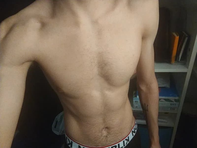 Profil de Adam, 36 ans, Rencontre Libertine à Collonge-Bellerive (Genève)