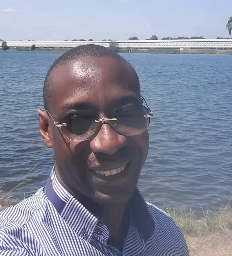 Profil de Farell, 30 ans, Rencontre Libertine à Dägerlen (Zurich)