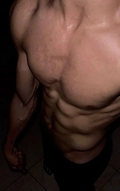 Profil de Kalvin, 35 ans, Rencontre Libertine à Allenwinden (Zoug)