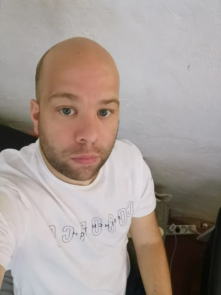 Profil de Tao, 38 ans, Rencontre Libertine à Realp (Uri)