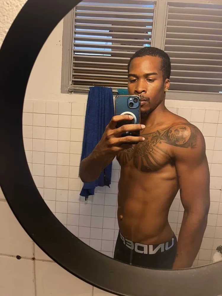 Profil de Neven, 40 ans, Rencontre Libertine à Freienbach (Schwytz)