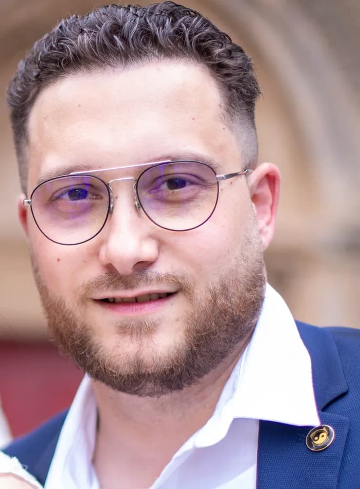 Profil de Alparslan, 42 ans, Rencontre Libertine à Fex (Grisons)