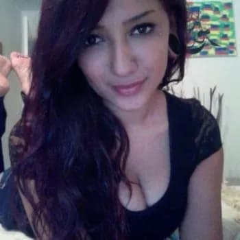 Profil de Pénélope, 41 ans, Rencontre Libertine à Peccia (Tessin)