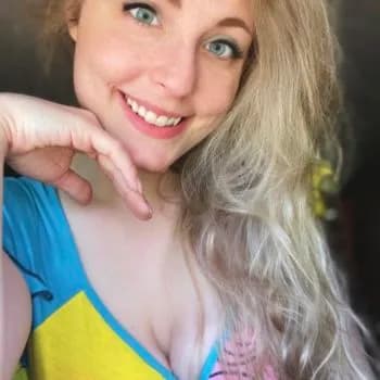 Profil de Esra, 26 ans, Rencontre Libertine à Mission (Valais)