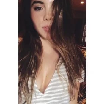 Profil de Sirine, 25 ans, Rencontre Libertine à Präz (Grisons)