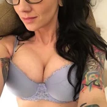 Profil de Naomy, 37 ans, Rencontre Libertine à Schmidrüti (Zurich)