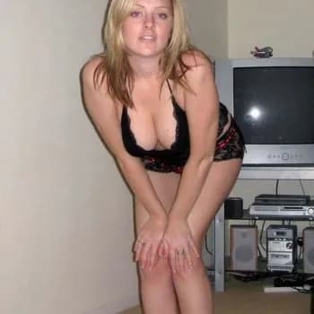 Profil de Nessa, 32 ans, Rencontre Libertine à Hüntwangen (Zurich)