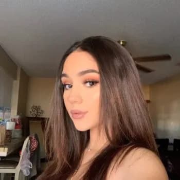 Profil de Afnane, 25 ans, Rencontre Libertine à Neuägeri (Zoug)