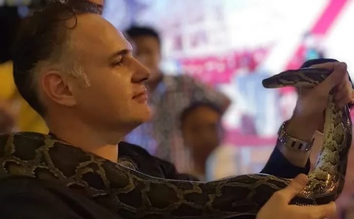 Profil de Zack, 32 ans, Rencontre Libertine à Trübbach (Saint-Gall)