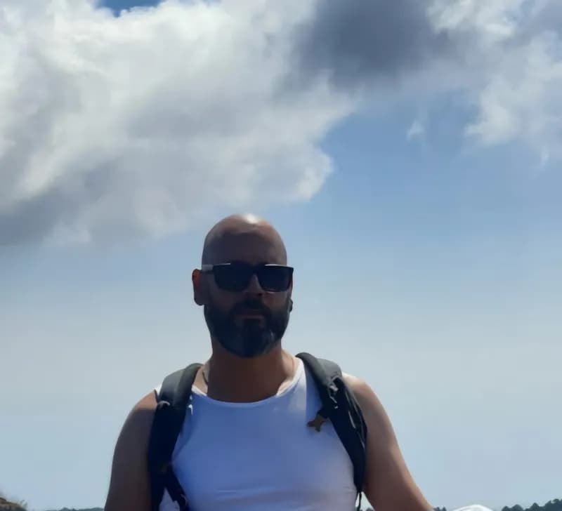 Profil de Azad, 33 ans, Rencontre Libertine à Tannay (Vaud)