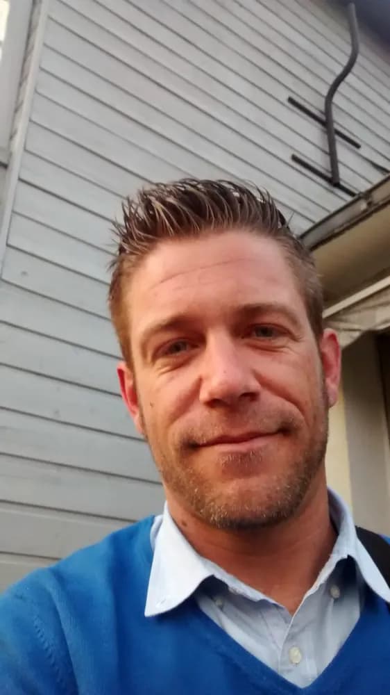 Profil de Orso, 36 ans, Rencontre Libertine à Kleinlützel (Soleure)