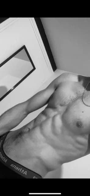 Profil de Andreas, 36 ans, Rencontre Libertine à Leontica (Tessin)