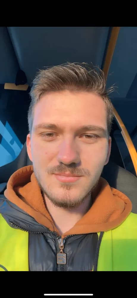 Profil de Bilel, 27 ans, Rencontre Libertine à Château-d'Oex (Vaud)