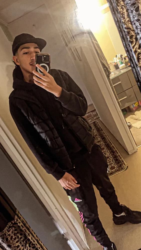 Profil de Logan, 32 ans, Rencontre Libertine à Hérémence (Valais)