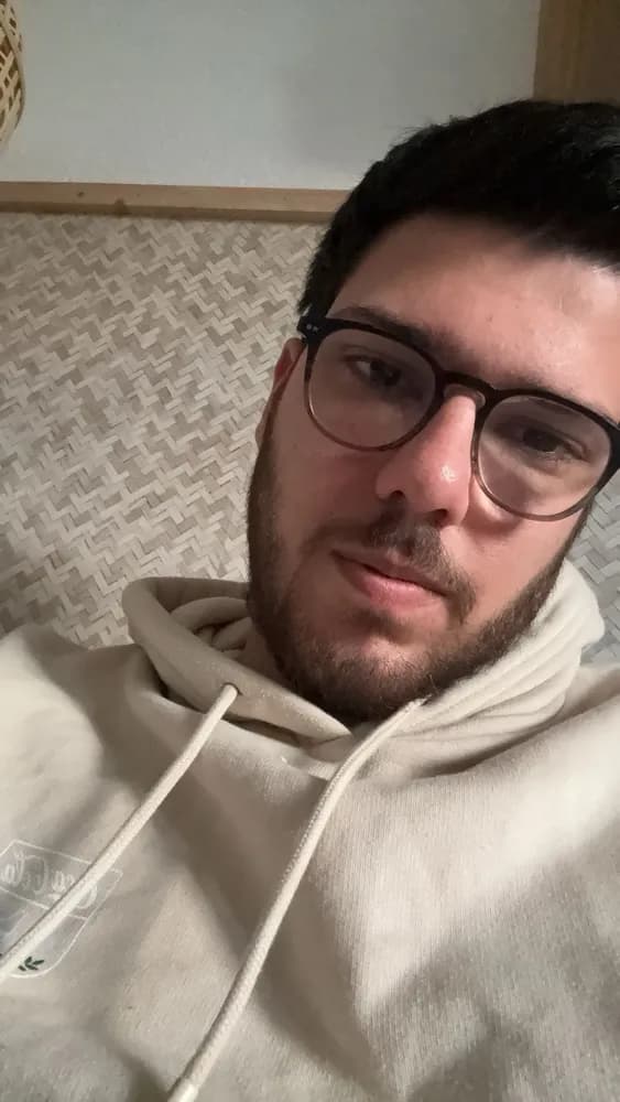 Profil de Mohamed, 26 ans, Rencontre Libertine à Erlinsbach (Argovie)