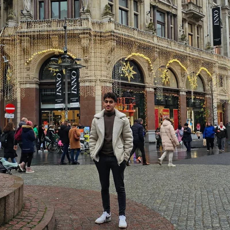 Profil de Mathys, 34 ans, Rencontre Libertine à Castiel (Grisons)