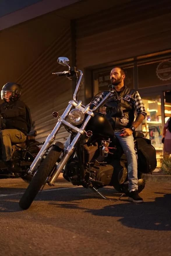 Profil de Adnan, 32 ans, Rencontre Libertine à Dägerlen (Zurich)