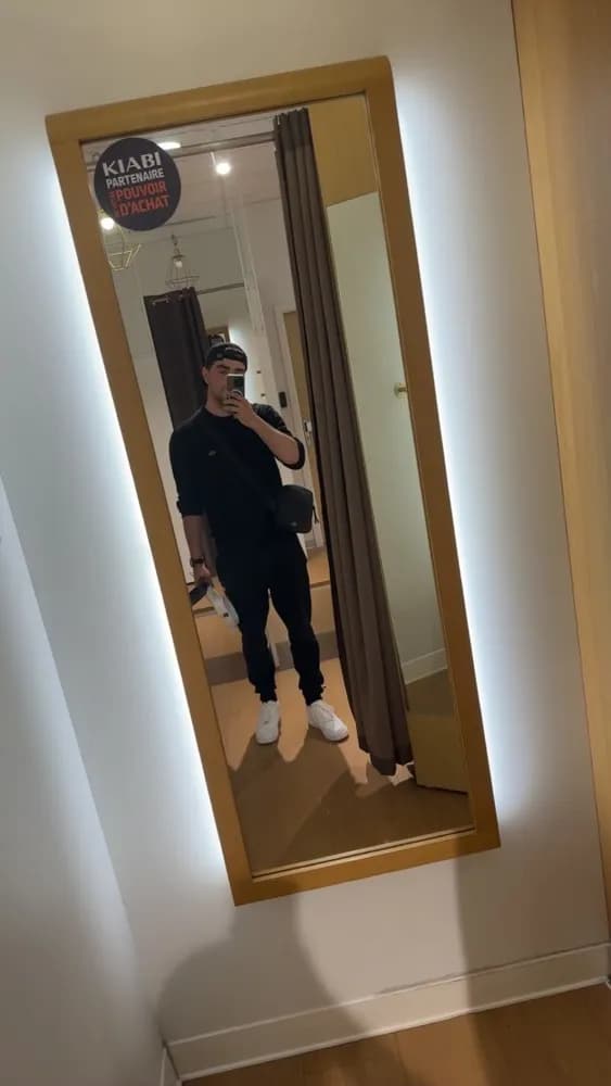 Profil de Giulian, 41 ans, Rencontre Libertine à Vaz/Obervaz (Grisons)