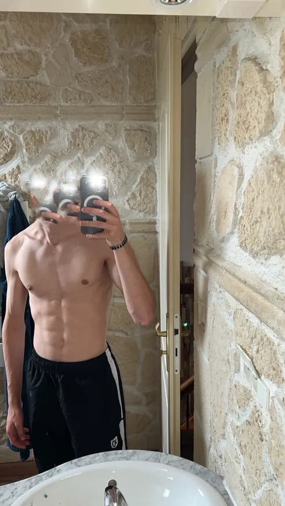 Profil de Clément, 24 ans, Rencontre Libertine à Altstätten SG (Appenzell Rhodes-Extérieures)