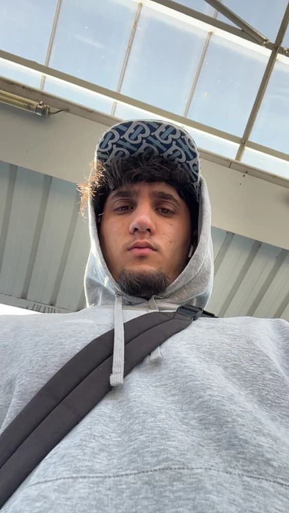 Profil de Léonce, 40 ans, Rencontre Libertine à Bäriswil BE (Berne)