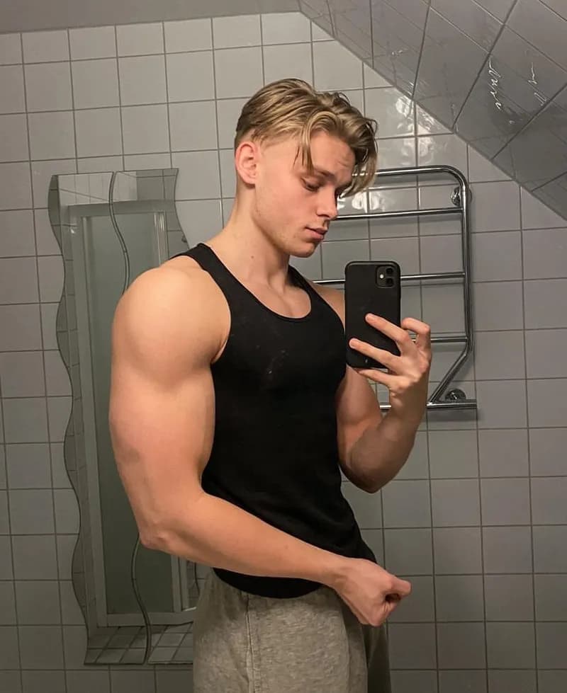 Profil de Lorys, 31 ans, Rencontre Libertine à Loèche (Valais)