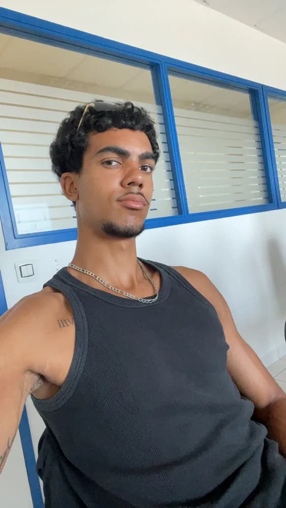 Profil de Alvin, 24 ans, Rencontre Libertine à Heimberg (Berne)