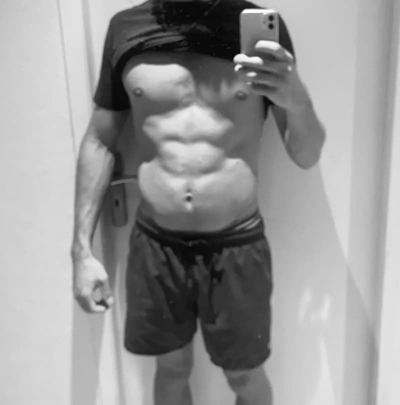 Profil de Ziyed, 27 ans, Rencontre Libertine à Les Sciernes-d'Albeuve (Fribourg)