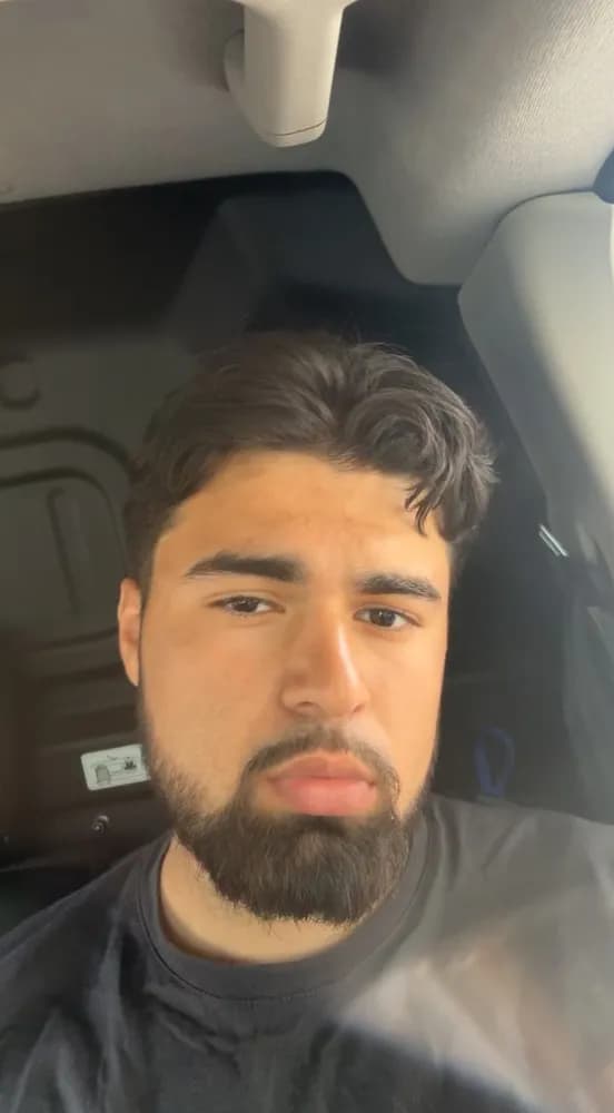 Profil de Dylan, 26 ans, Rencontre Libertine à Schwarzhäusern (Berne)