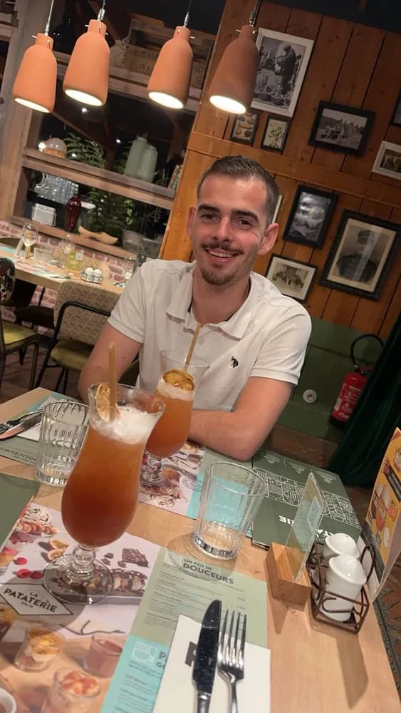 Profil de Zakariya, 43 ans, Rencontre Libertine à Vaz/Obervaz (Grisons)