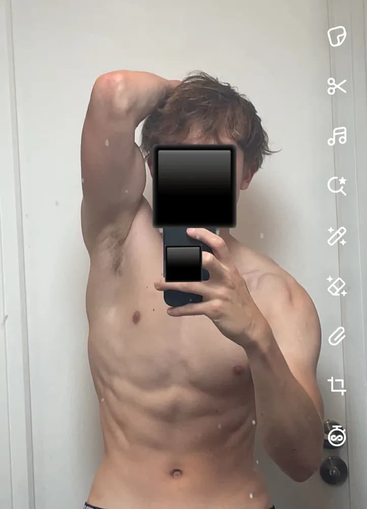 Profil de Berat, 26 ans, Rencontre Libertine à Les Sciernes-d'Albeuve (Fribourg)