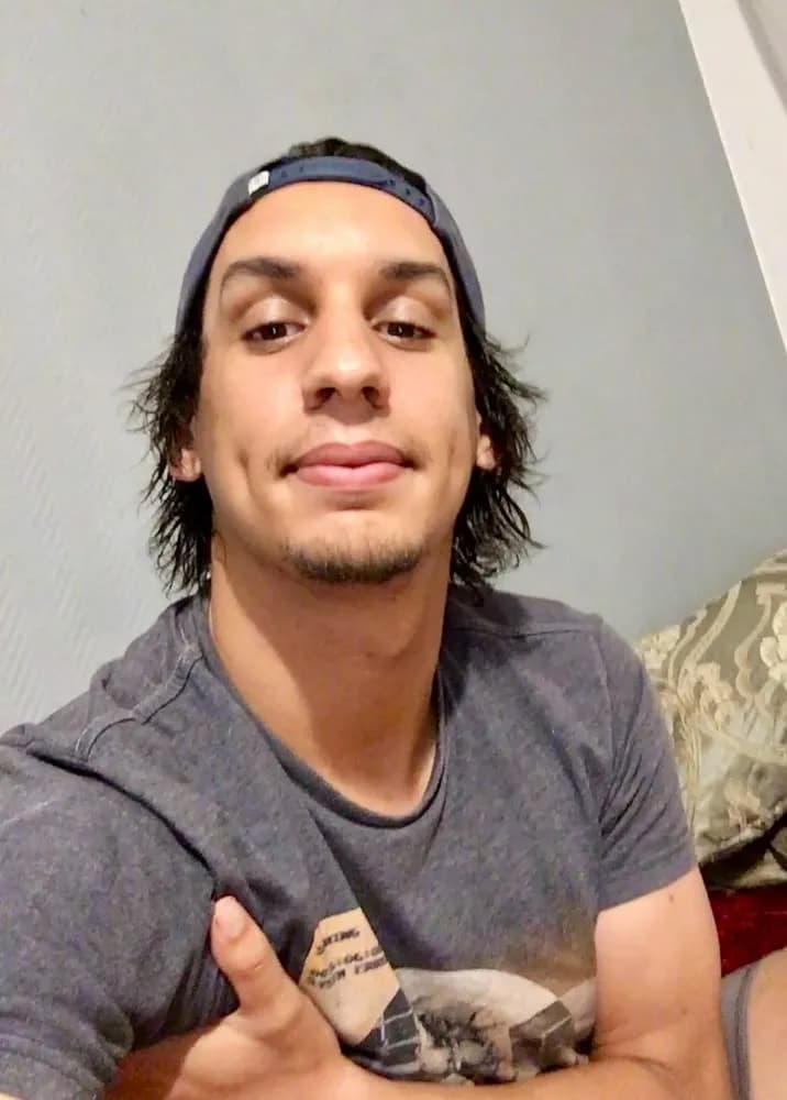 Profil de Aliocha, 36 ans, Rencontre Libertine à Sumiswald (Berne)