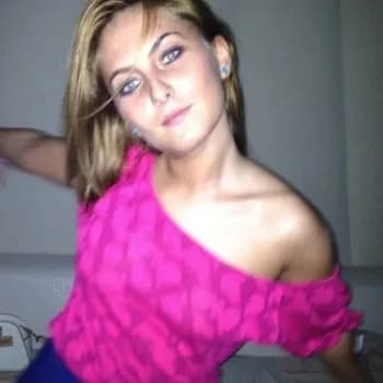 Profil de Enoha, 26 ans, Rencontre Libertine à Münchenbuchsee (Berne)