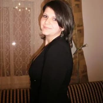 Profil de Defne, 35 ans, Rencontre Libertine à Tumegl/Tomils (Grisons)