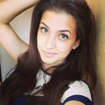 Profil de Mahault, 25 ans, Rencontre Libertine à Champsec (Valais)