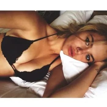 Profil de Clarence, 27 ans, Rencontre Libertine à Dällikon (Zurich)