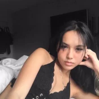 Profil de Liyana, 25 ans, Rencontre Libertine à Alp Grüm (Grisons)