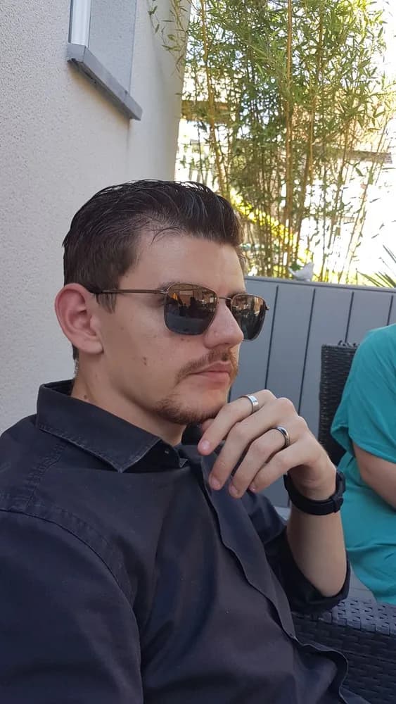 Profil de Racim, 42 ans, Rencontre Libertine à Boulens (Vaud)