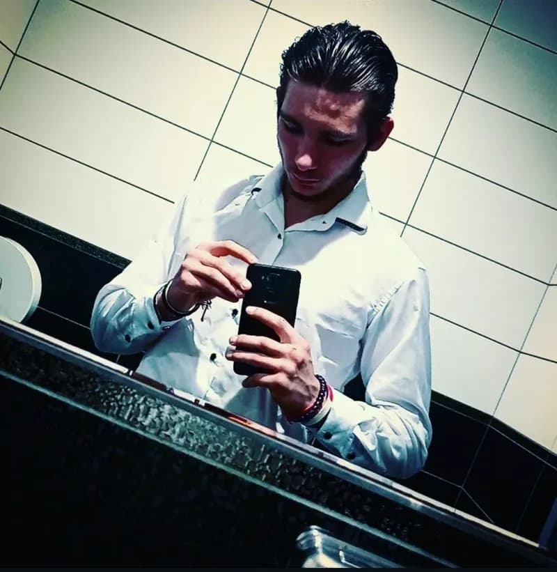 Profil de Alek, 27 ans, Rencontre Libertine à Buch b. Märwil (Thurgovie)