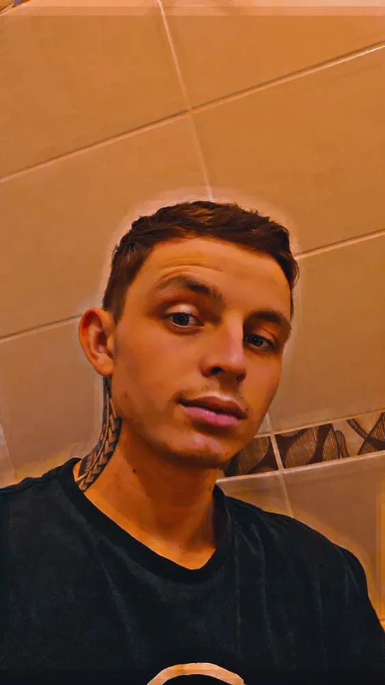 Profil de Sirius, 43 ans, Rencontre Libertine à Gunten (Berne)