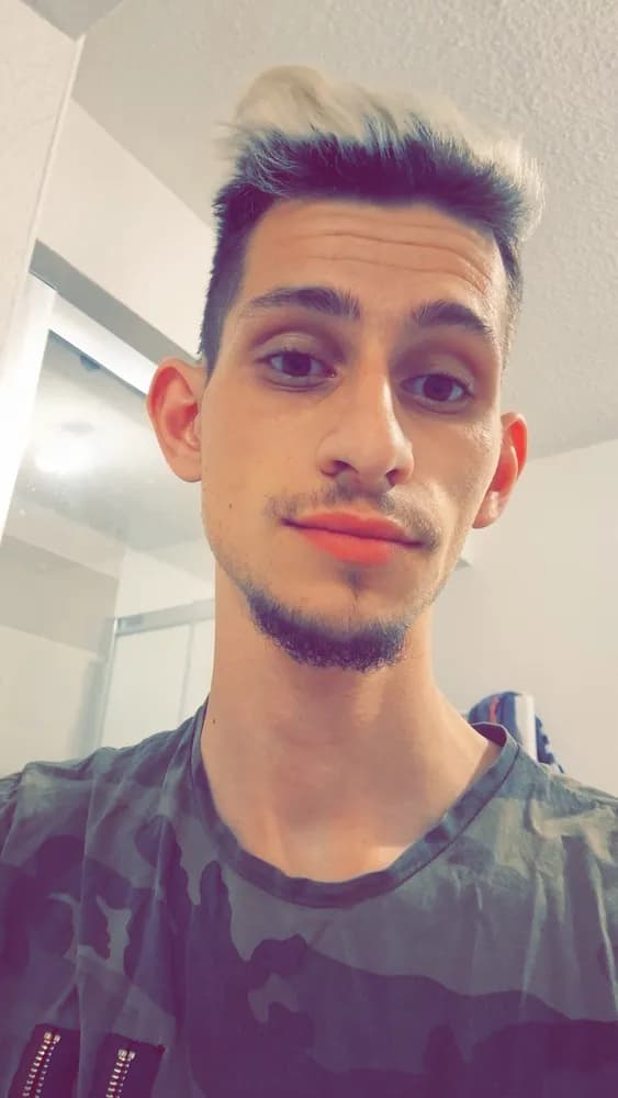 Profil de Christian, 32 ans, Rencontre Libertine à La Forclaz VD (Vaud)