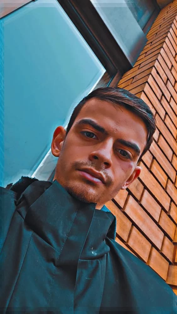 Profil de Kyle, 31 ans, Rencontre Libertine à Frümsen (Appenzell Rhodes-Intérieures)