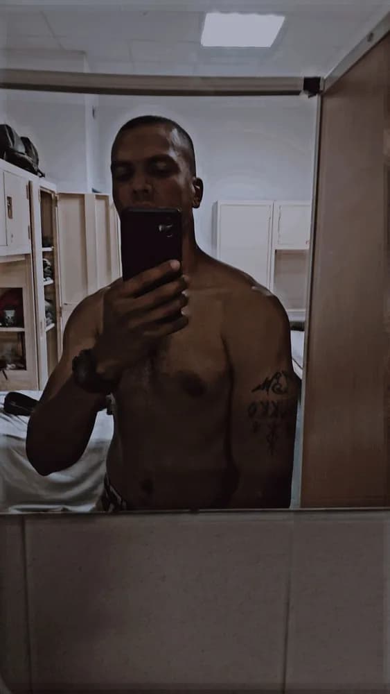 Profil de Alaric, 30 ans, Rencontre Libertine à Grandson (Vaud)