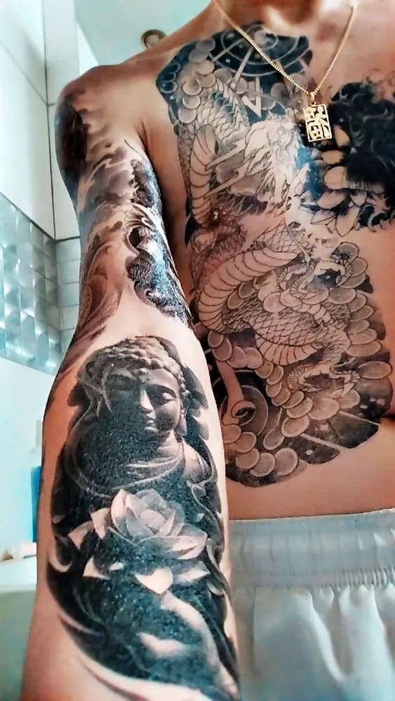 Profil de Sloan, 40 ans, Rencontre Libertine à Mönthal (Argovie)