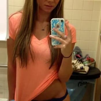 Profil de Hanaa, 36 ans, Rencontre Libertine à Eclépens (Vaud)