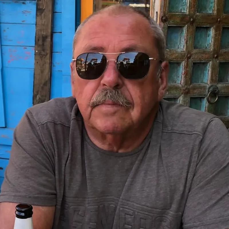 Profil de Gaston, 31 ans, Rencontre Libertine à Hüttikon (Zurich)