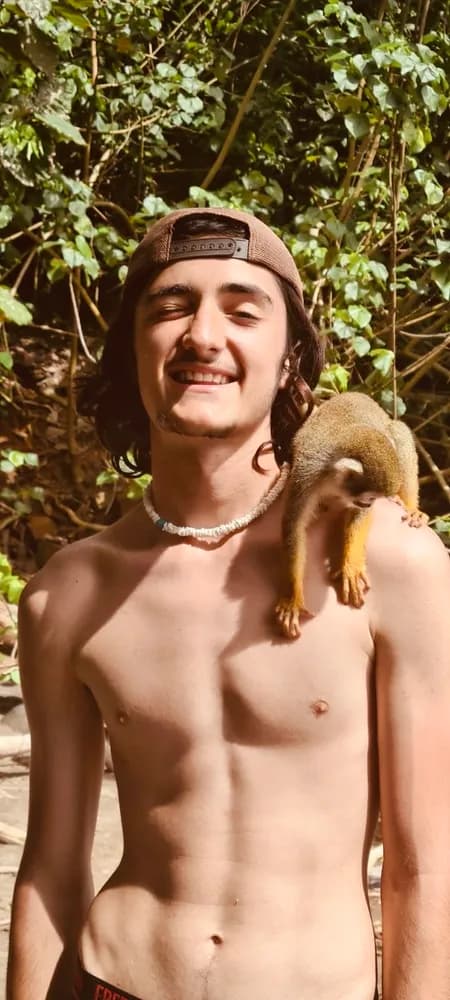 Profil de Youssouf, 39 ans, Rencontre Libertine à Indemini (Tessin)