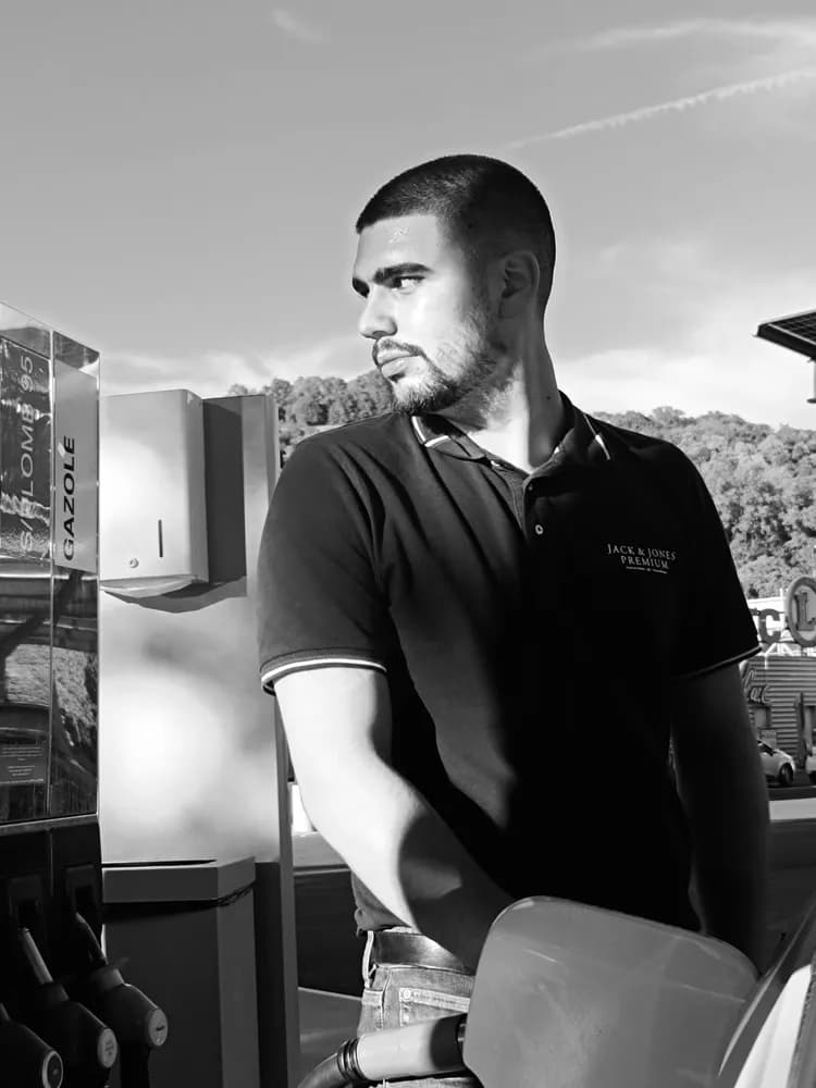 Profil de Lyham, 42 ans, Rencontre Libertine à Sonvilier (Berne)