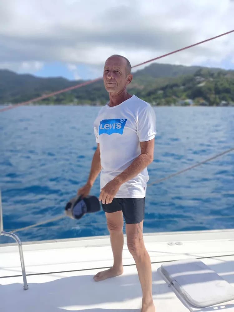 Hélie - Rencontre Libertine à Wildberg Profil de Hélie, 34 ans, Rencontre Libertine à Wildberg (Zurich)