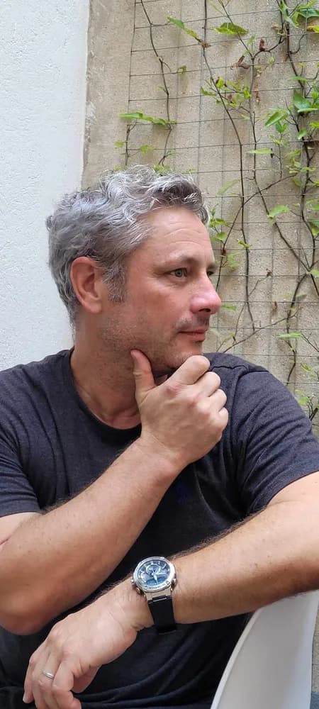 Ensar - Rencontre Libertine à Bruzella Profil de Ensar, 36 ans, Rencontre Libertine à Bruzella (Tessin)